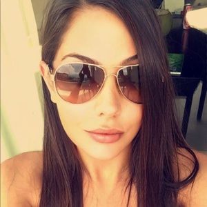 Meet your Posher, Talin